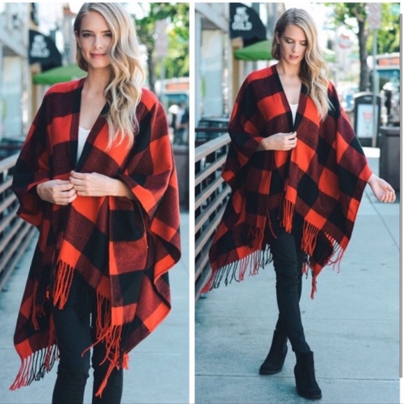 Last 1 New Cozy Soft Chic Plaid Fringe Poncho Ruana - Picture 5 of 10
